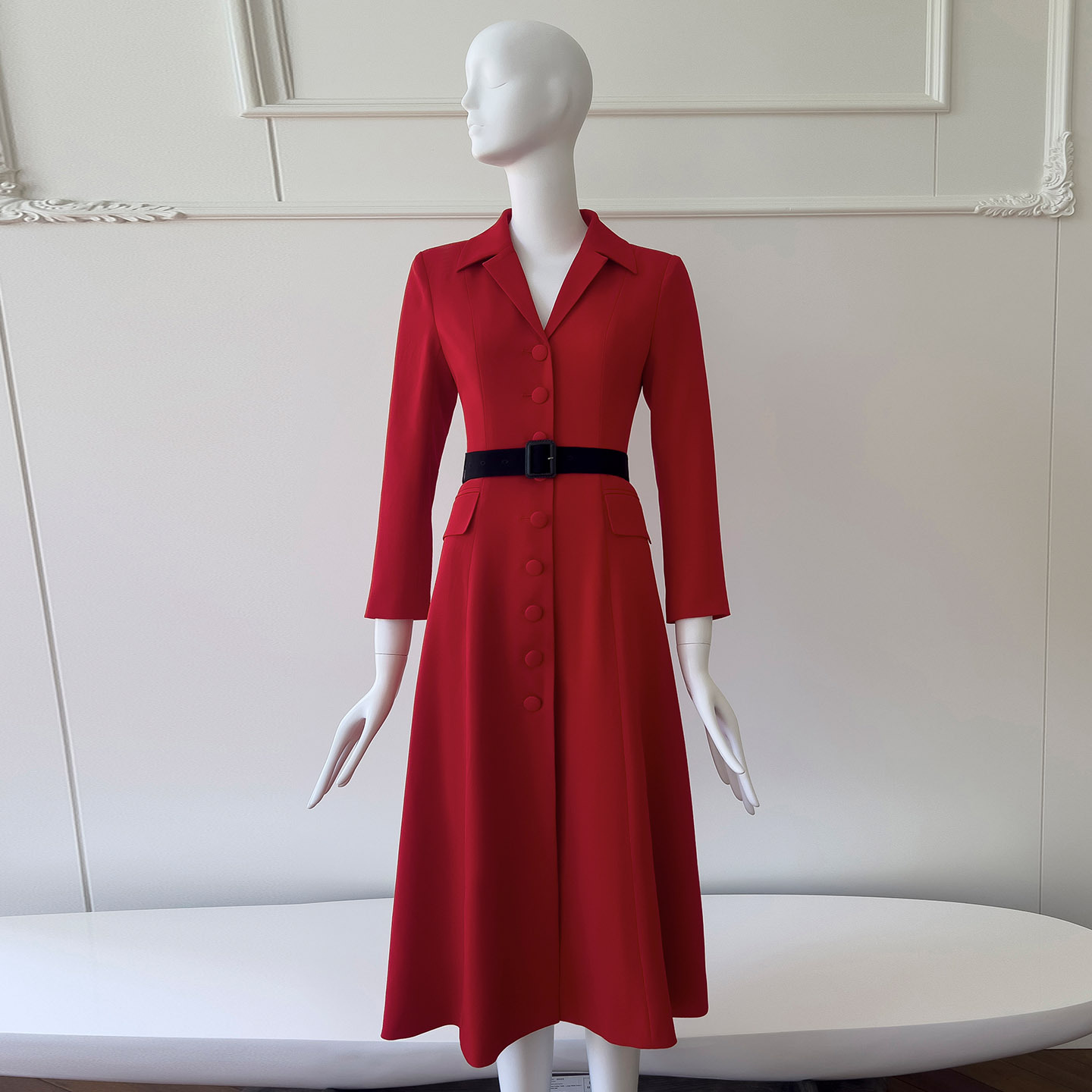 High end solid color dress with shoulder and suit skirt design, elegant temperament, autumn and winter new commuting style 69447
