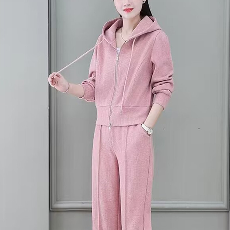 Spring and Autumn Leisure Sportswear Set for Women 2025 Spring New Style Salt Series Light Mature Hoodie Coat Wide Leg Pants Two Piece Set Spring and Autumn Leisure Sportswear Set for Women 2025 Spring New Style Salt Series Light Mature Hoodie Coat Wide Leg Pants Two Piece Set