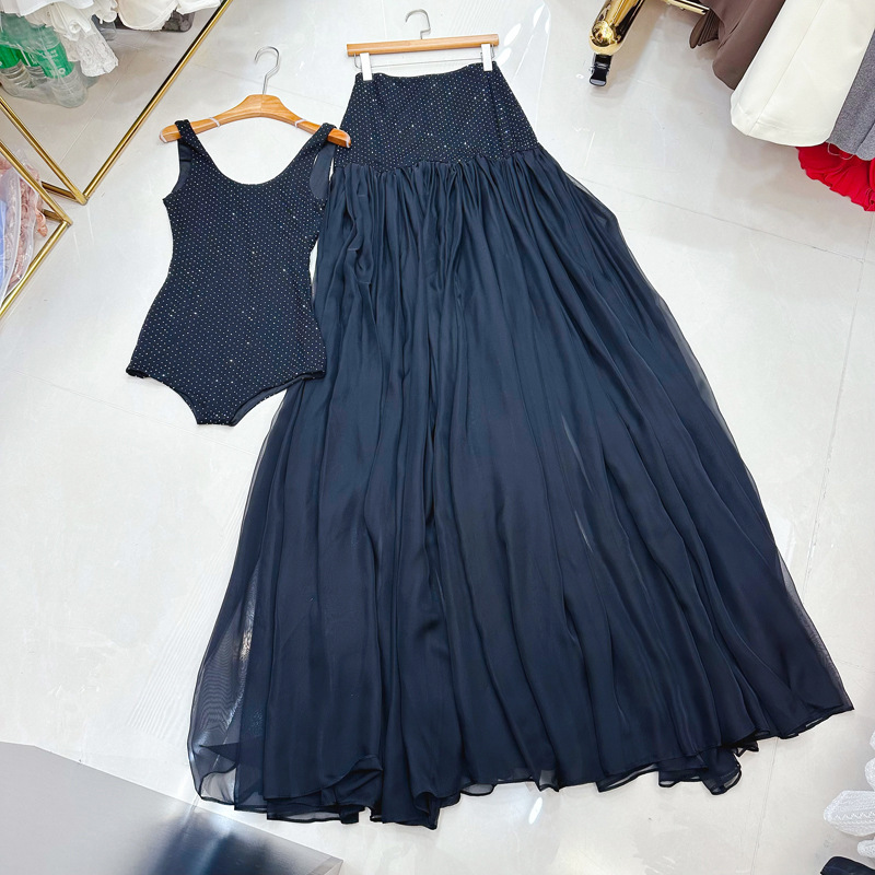 Thirteen lines of Australian fashion design, niche personality, hot diamond high waist slimming mesh skirt, long skirt A2 # 8318 Thirteen lines of Australian fashion design, niche personality, hot diamond high waist slimming mesh skirt, long skirt A2 # 8318