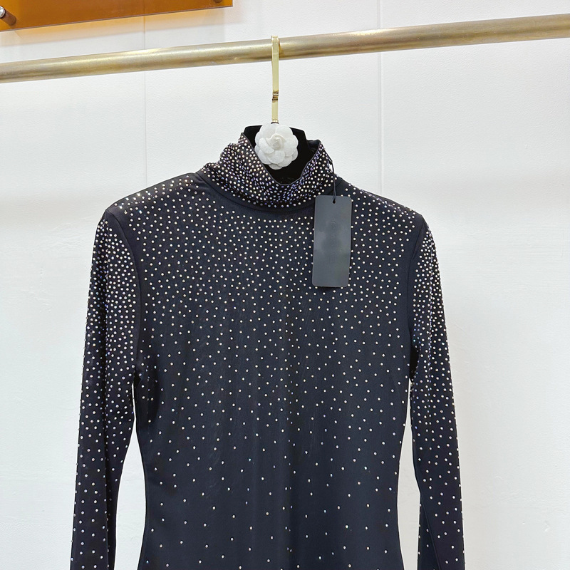 Thirteen line European style full body hot stamping diamond pleated high neck niche slim fit elastic long sleeved hip hugging jumpsuit Q1 # 5781 Thirteen line European style full body hot stamping diamond pleated high neck niche slim fit elastic long sleeved hip hugging jumpsuit Q1 # 5781