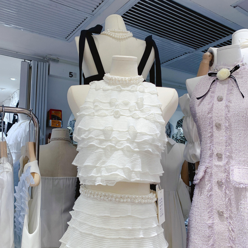 Thirteen Elements Summer New Style Pure and Gentle socialite style Round Neck Nail Beaded Sleeveless Tank Top+Half Skirt Set C4 # 3662 Thirteen Elements Summer New Style Pure and Gentle socialite style Round Neck Nail Beaded Sleeveless Tank Top+Half Skirt Set C4 # 3662