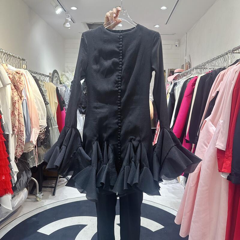 Thirteen Rows Vietnam's niche flower fairy flower bud breasted slim fit dress with unique design, short skirt A2 # 8090 Thirteen Rows Vietnam's niche flower fairy flower bud breasted slim fit dress with unique design, short skirt A2 # 8090