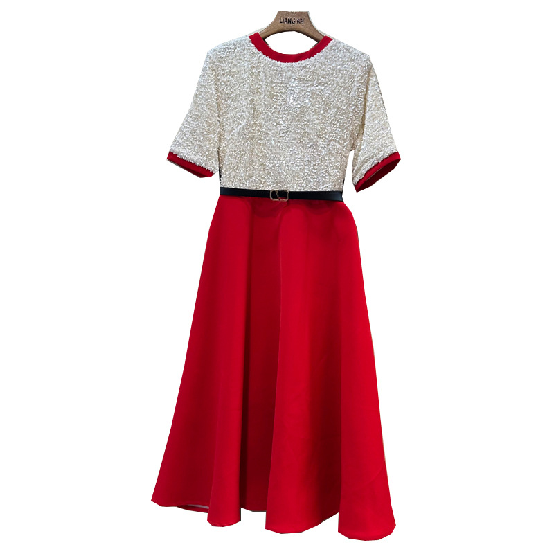 Thirteen Rows Australia's new round neck short sleeved heavy sequined waist cinched mid length skirt with waistband dress A2 # 8677 Thirteen Rows Australia's new round neck short sleeved heavy sequined waist cinched mid length skirt with waistband dress A2 # 8677