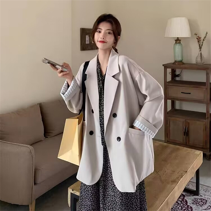 Small suit jacket for women in spring and autumn 2025, new fashion Korean version, loose temperament, college style suit, women's top trend Small suit jacket for women in spring and autumn 2025, new fashion Korean version, loose temperament, college style suit, women's top trend