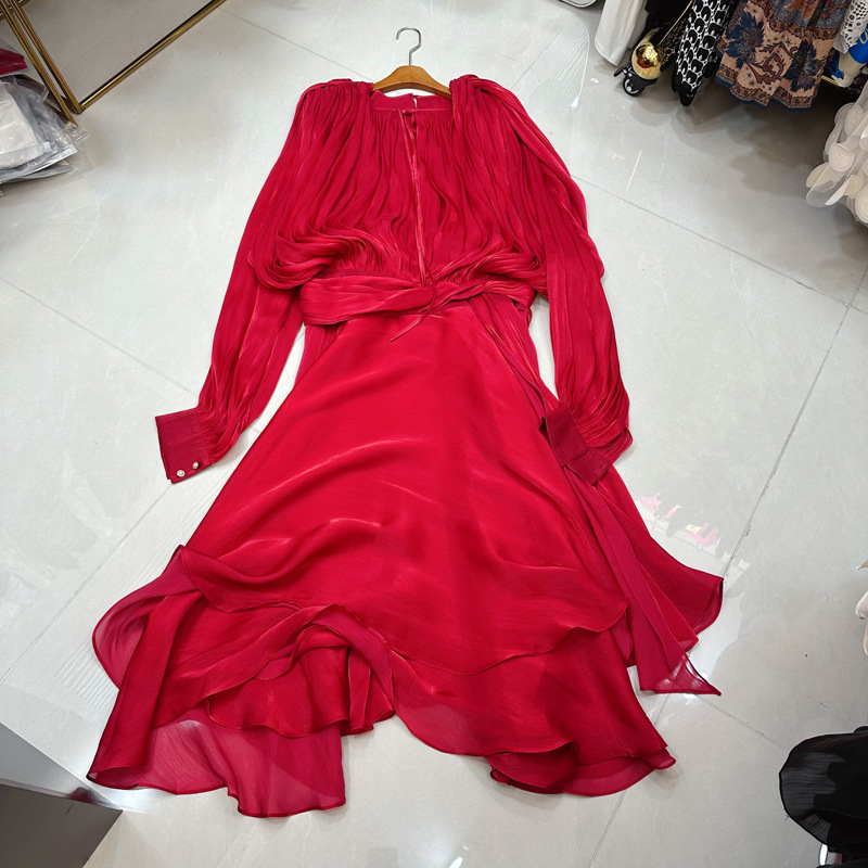 Thirteen lines high-end elegant goddess style flowing gauze pleated long sleeved irregular skirt dress A2 # 8339 Thirteen lines high-end elegant goddess style flowing gauze pleated long sleeved irregular skirt dress A2 # 8339