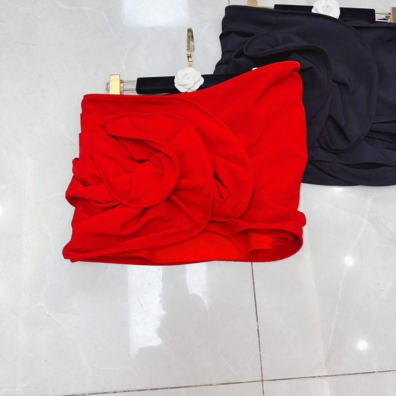 Thirteen Rows European Station Design Sense, niche high-end sense, three-dimensional flower new short style, small strapless female A3 # 5519 Thirteen Rows European Station Design Sense, niche high-end sense, three-dimensional flower new short style, small strapless female A3 # 5519