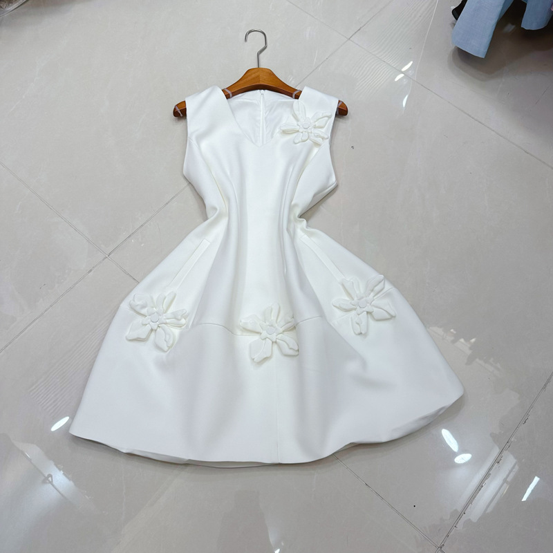 Thirteen Rows Australia Party Show Thin V-neck Handmade Flower Sleeveless Dress Elegant Dress A2 # 8361 Thirteen Rows Australia Party Show Thin V-neck Handmade Flower Sleeveless Dress Elegant Dress A2 # 8361