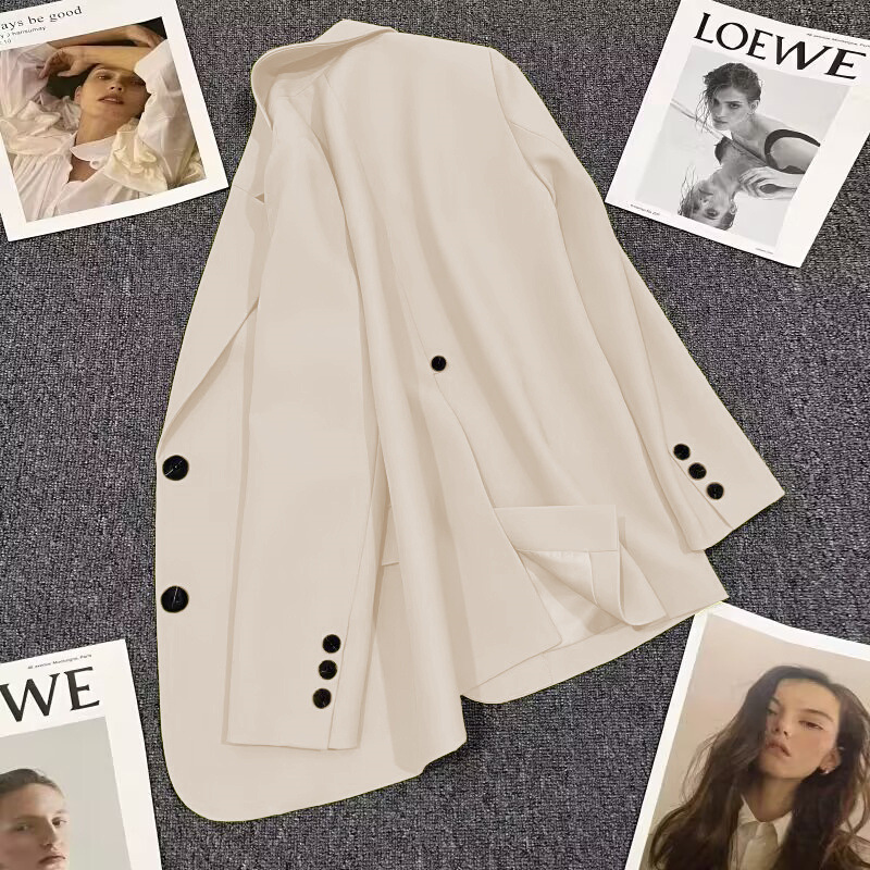 Black suit jacket for women, autumn 2025 new item, niche explosive street style, back slit temperament, foreign trade small suit for women Black suit jacket for women, autumn 2025 new item, niche explosive street style, back slit temperament, foreign trade small suit for women