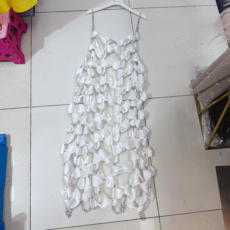 Thirteen lines European and American style sexy hollow chain suspender bow loose dress perspective skirt F3 # 5028 Thirteen lines European and American style sexy hollow chain suspender bow loose dress perspective skirt F3 # 5028