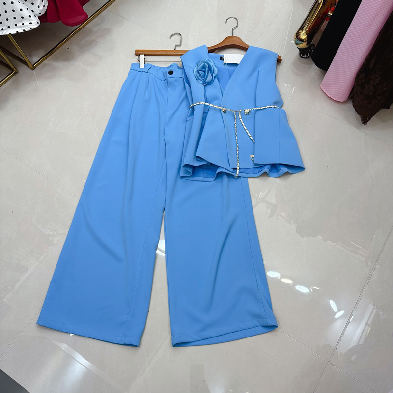 Thirteen line fashion V-neck sleeveless three-dimensional flower chain belt suit vest top pants set C2 # 2511 Thirteen line fashion V-neck sleeveless three-dimensional flower chain belt suit vest top pants set C2 # 2511