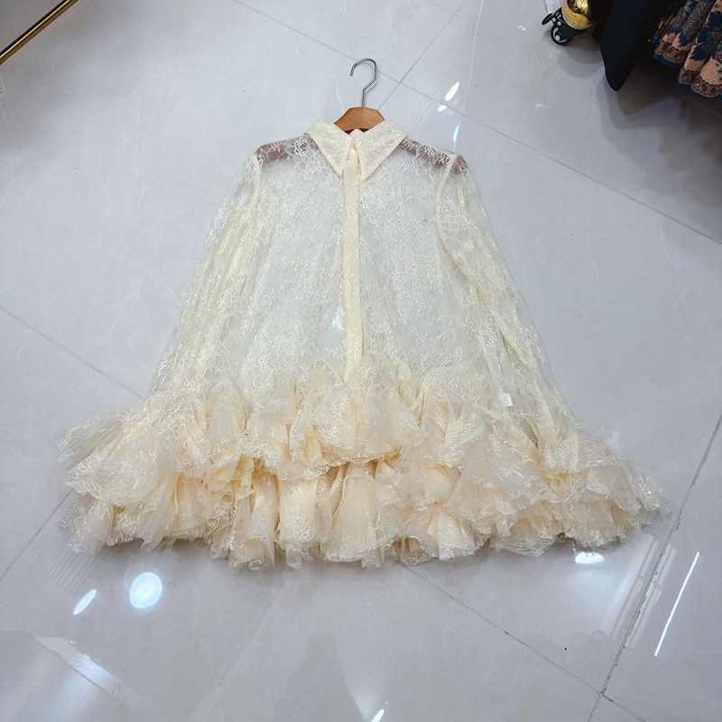 Thirteen Rows Australian niche heavy industry sequin bead lace horn long sleeved petal lapel shirt A2 # 8330 Thirteen Rows Australian niche heavy industry sequin bead lace horn long sleeved petal lapel shirt A2 # 8330