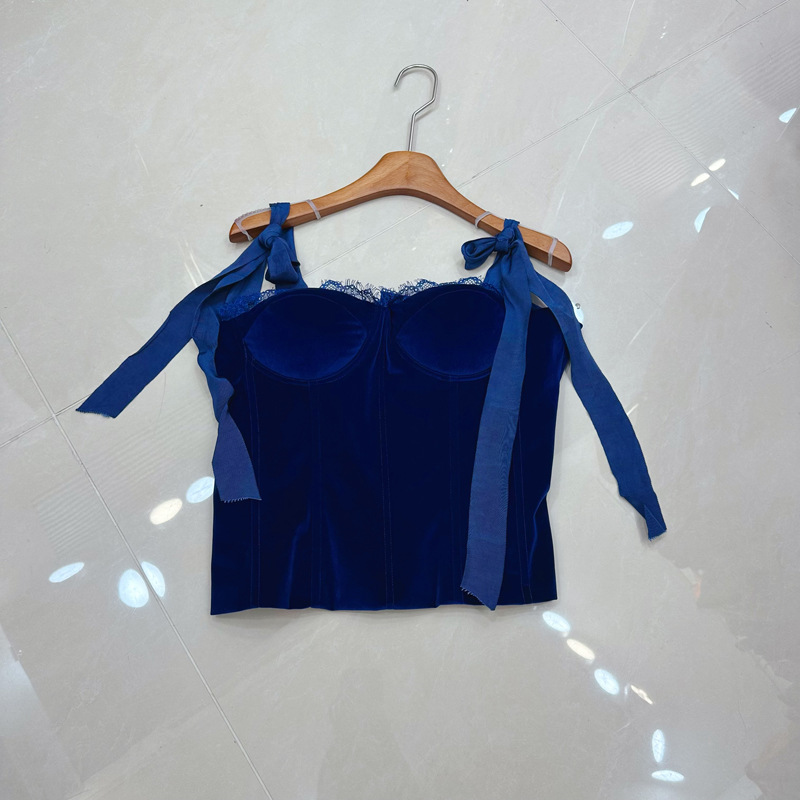 Thirteen line Australian French niche velvet patchwork lace bow suspender elegant retro top A1 # 8003 Thirteen line Australian French niche velvet patchwork lace bow suspender elegant retro top A1 # 8003