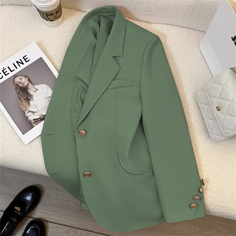 New khaki suit jacket for autumn 2025, women's retro British style, high-end design, versatile small suit New khaki suit jacket for autumn 2025, women's retro British style, high-end design, versatile small suit