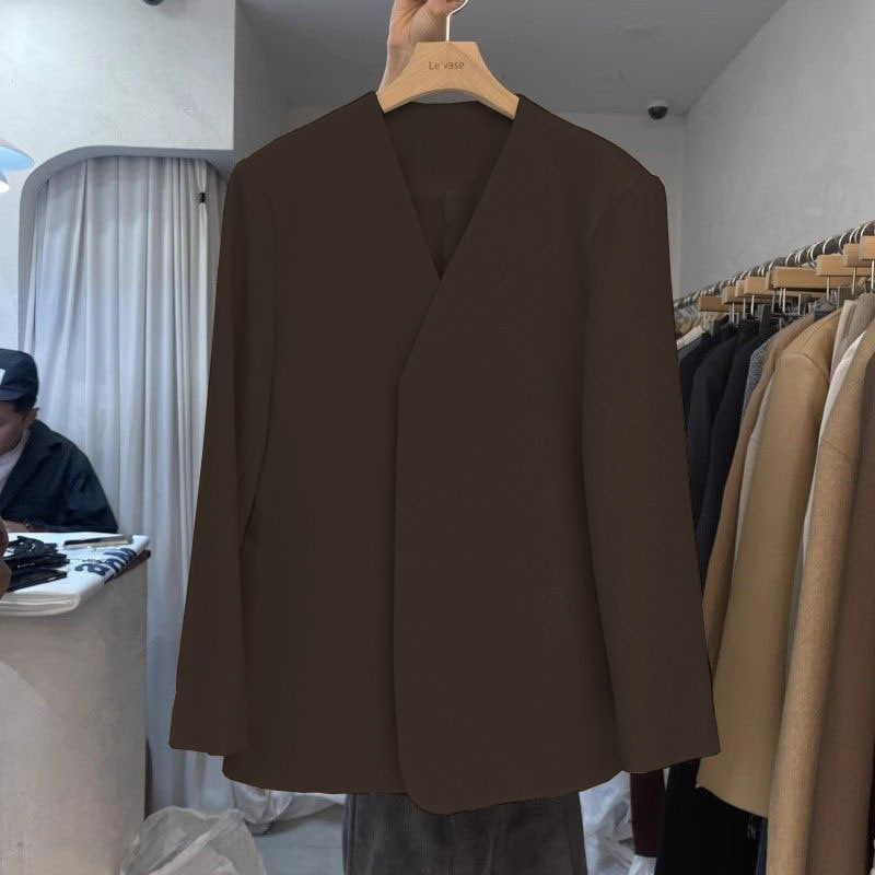 Autumn suit jacket for women, 2025 spring new Korean style design, niche fashion temperament, commuting small suit for women Autumn suit jacket for women, 2025 spring new Korean style design, niche fashion temperament, commuting small suit for women