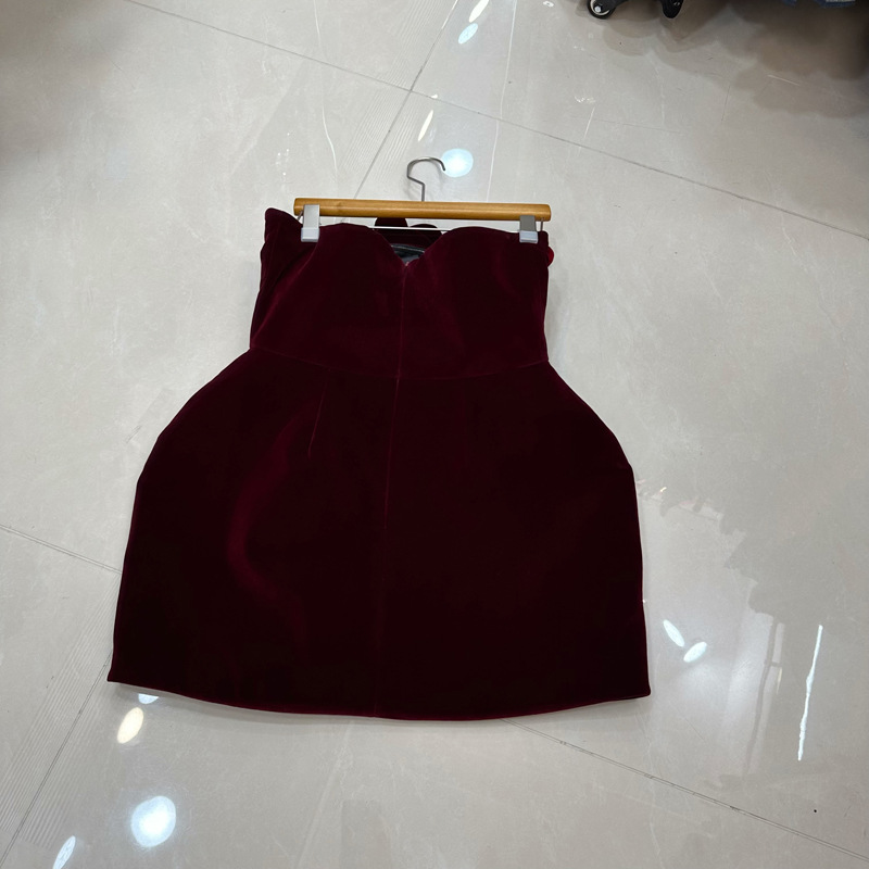 Thirteen line Australian niche design white velvet three-dimensional handmade heart strapless dress A2 # 8357 Thirteen line Australian niche design white velvet three-dimensional handmade heart strapless dress A2 # 8357