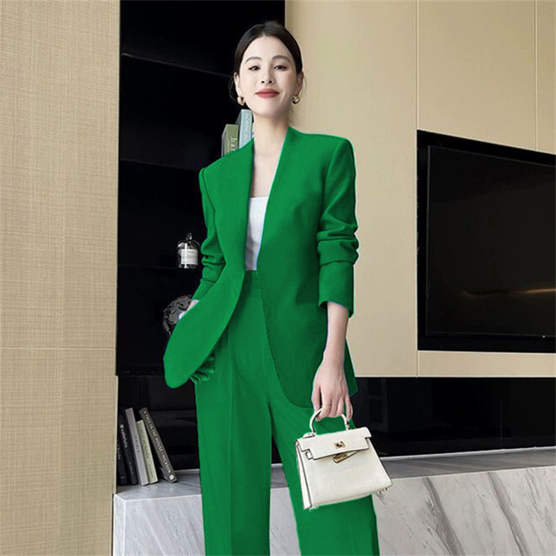 Spring and Autumn Korean version medium long slim fit small suit set for women in the spring of 2025, paired with explosive street casual suit temperament for women Spring and Autumn Korean version medium long slim fit small suit set for women in the spring of 2025, paired with explosive street casual suit temperament for women