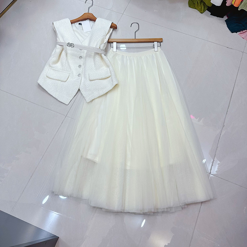 Thirteen element small fragrant style dress set, new popular item, high-end sense, vest mesh skirt two-piece set, A2 # 8566 Thirteen element small fragrant style dress set, new popular item, high-end sense, vest mesh skirt two-piece set, A2 # 8566