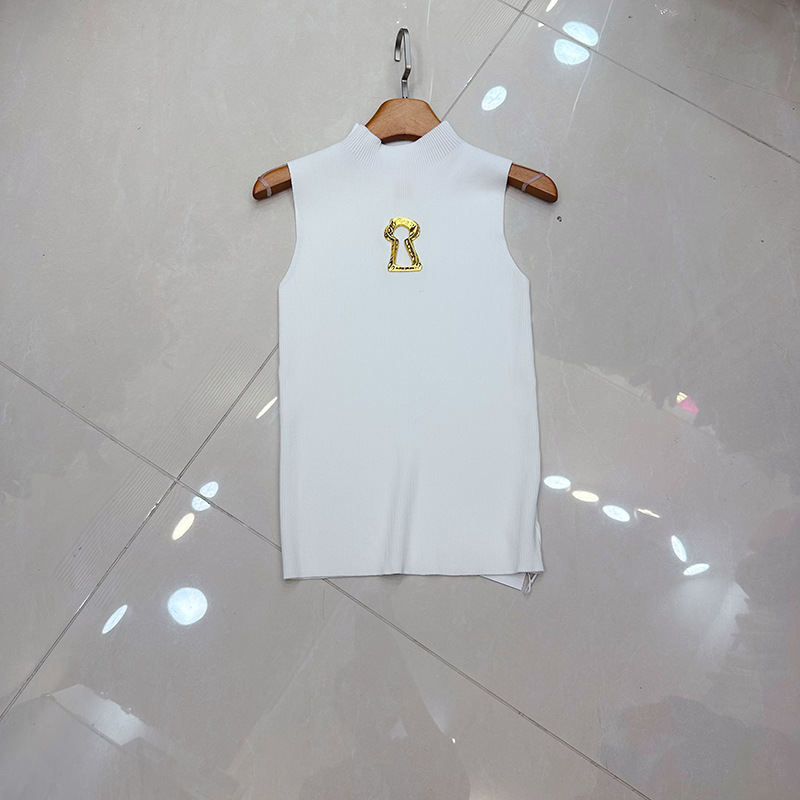 Thirteen Rows New French Retro Style Metal Buckle Decoration Slim Fit and Versatile Knitted Tank Top A1 # 8569 Thirteen Rows New French Retro Style Metal Buckle Decoration Slim Fit and Versatile Knitted Tank Top A1 # 8569