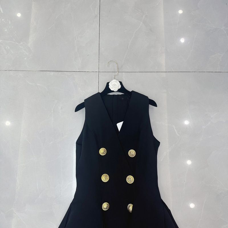 Thirteen line French style small fragrant dress suit waist cinched small black dress temperament V-neck socialite small gift dress A3 # 2062 Thirteen line French style small fragrant dress suit waist cinched small black dress temperament V-neck socialite small gift dress A3 # 2062