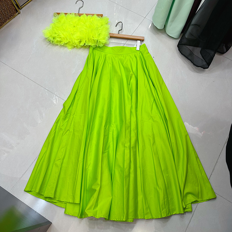 Thirteen Rows Unique Short Petals Embracing Elastic Skirt+High Waist Half Skirt 2-piece Set Beautiful Seaside A1 # 8531 Thirteen Rows Unique Short Petals Embracing Elastic Skirt+High Waist Half Skirt 2-piece Set Beautiful Seaside A1 # 8531