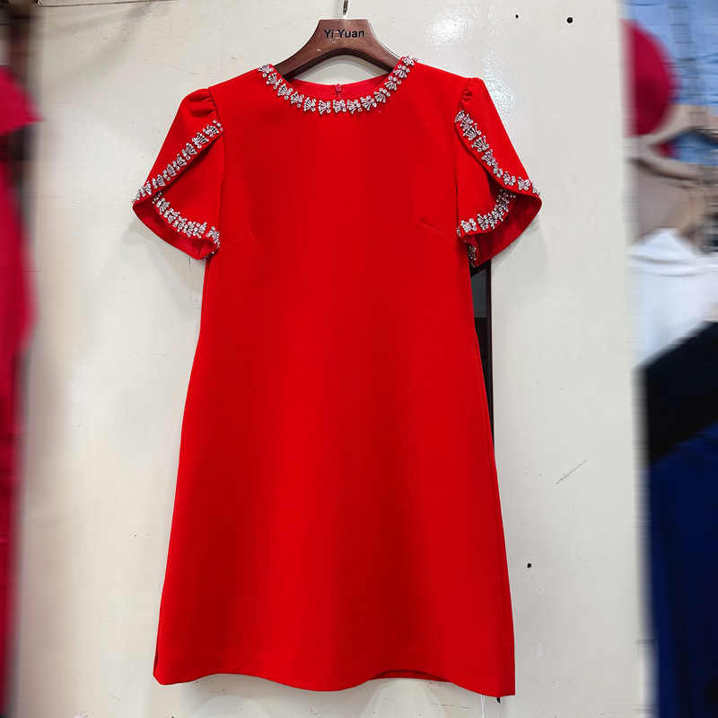 Thirteen line Australian niche dress new round neck diamond studded patchwork design solid color short skirt gift skirt A2 # 8370 Thirteen line Australian niche dress new round neck diamond studded patchwork design solid color short skirt gift skirt A2 # 8370