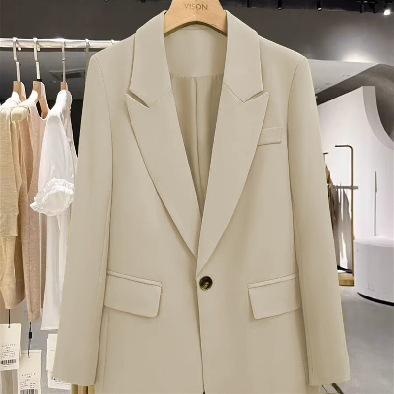 Coffee colored suit jacket for women in the spring and autumn of 2025, a new niche one button fashionable and versatile foreign trade women's small suit Coffee colored suit jacket for women in the spring and autumn of 2025, a new niche one button fashionable and versatile foreign trade women's small suit