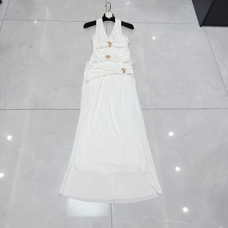 Thirteen line Vietnamese designer elegant pure desire style deep V hanging neck backless pleated decorative dress C1 # 1613 Thirteen line Vietnamese designer elegant pure desire style deep V hanging neck backless pleated decorative dress C1 # 1613