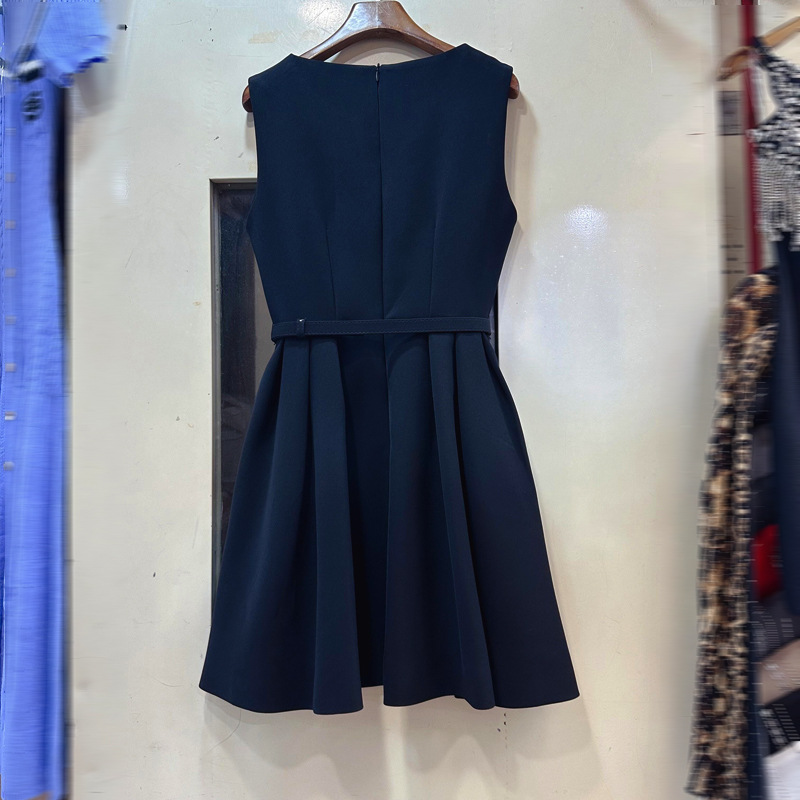 Thirteen lines high-end niche design dress with high-end and beautiful temperament French waist cinching slimming dress C1 # 1363 Thirteen lines high-end niche design dress with high-end and beautiful temperament French waist cinching slimming dress C1 # 1363