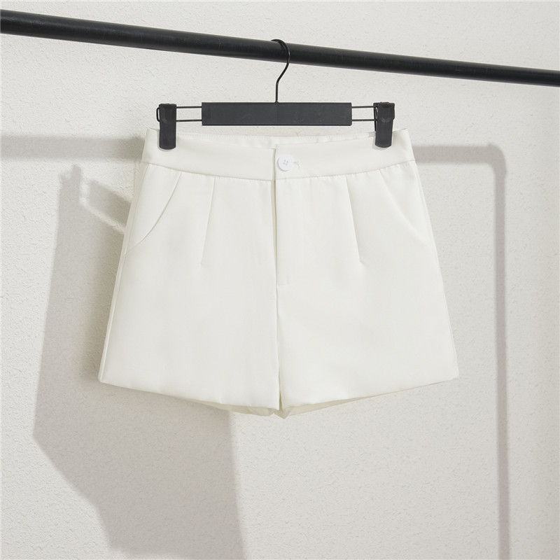 Spring and summer slim fit and slimming shorts for women in blue, new 2025 Korean version with a casual A-line design, wide leg pants for outerwear Spring and summer slim fit and slimming shorts for women in blue, new 2025 Korean version with a casual A-line design, wide leg pants for outerwear