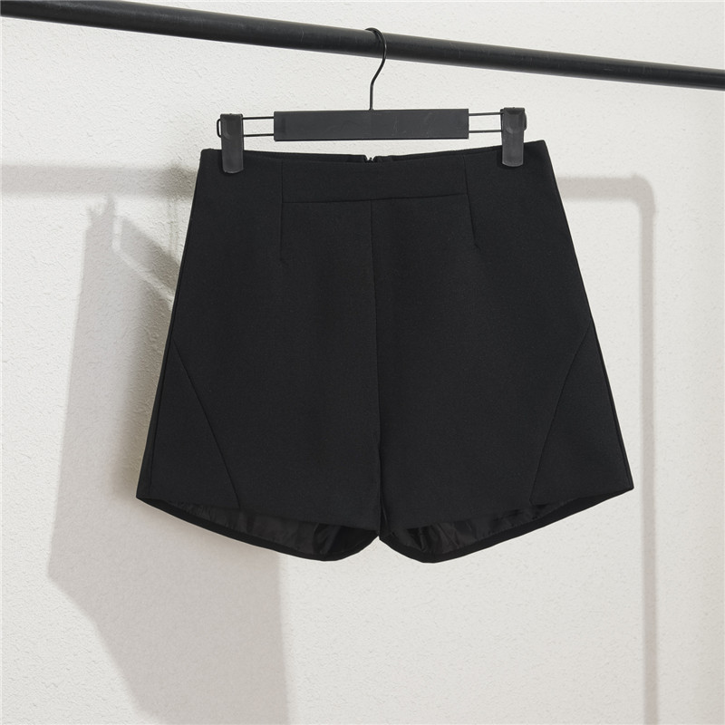 Spring and summer slim fit and slimming shorts for women in blue, new 2025 Korean version with a casual A-line design, wide leg pants for outerwear Spring and summer slim fit and slimming shorts for women in blue, new 2025 Korean version with a casual A-line design, wide leg pants for outerwear