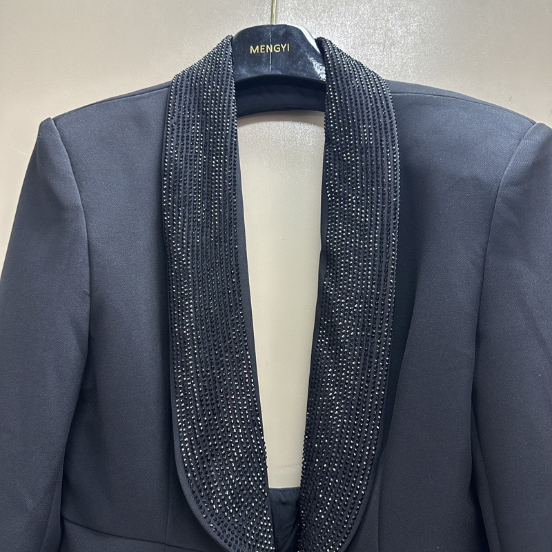 Thirteen lines of British style imperial sister Fan street shot hot diamond deep V suit collar, waist cinched, backless suit dress A3 # 8981 Thirteen lines of British style imperial sister Fan street shot hot diamond deep V suit collar, waist cinched, backless suit dress A3 # 8981