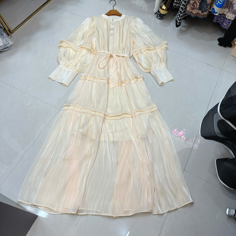 Thirteen line French retro palace style lantern sleeve dress with black fungus edge pleated A-line skirt, long skirt A2 # 8325 Thirteen line French retro palace style lantern sleeve dress with black fungus edge pleated A-line skirt, long skirt A2 # 8325