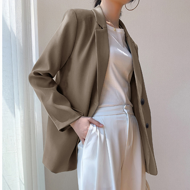 Khaki colored mini suit jacket for women, trendy Instagram autumn new item, Korean version, student loose retro Chic, slimming and casual women Khaki colored mini suit jacket for women, trendy Instagram autumn new item, Korean version, student loose retro Chic, slimming and casual women