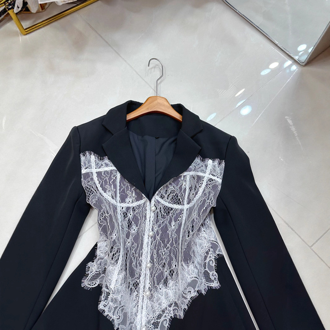 Thirteen line French retro lace patchwork lapel long sleeved French style slimming suit jacket A2 # 8397 Thirteen line French retro lace patchwork lapel long sleeved French style slimming suit jacket A2 # 8397