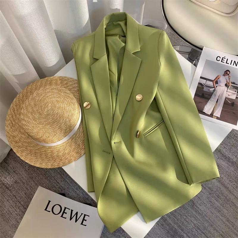 Small suit jacket for women in spring and autumn 2025, new fashion Korean version, loose temperament, college style suit, women's top trend Small suit jacket for women in spring and autumn 2025, new fashion Korean version, loose temperament, college style suit, women's top trend