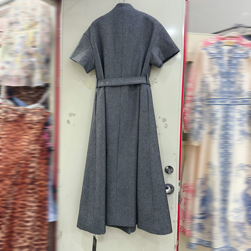 Thirteen Rows Australian niche new short sleeved dark gray V-neck belt brooch slim long dress C1 # 2135 Thirteen Rows Australian niche new short sleeved dark gray V-neck belt brooch slim long dress C1 # 2135