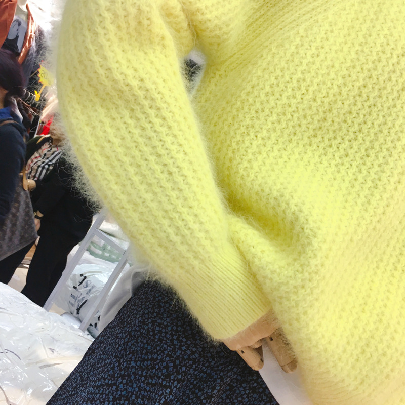 Winter new warm mink fur sweater from Dongdaemun, South Korea, ins round neck long sleeved European comfortable pullover sweater Winter new warm mink fur sweater from Dongdaemun, South Korea, ins round neck long sleeved European comfortable pullover sweater