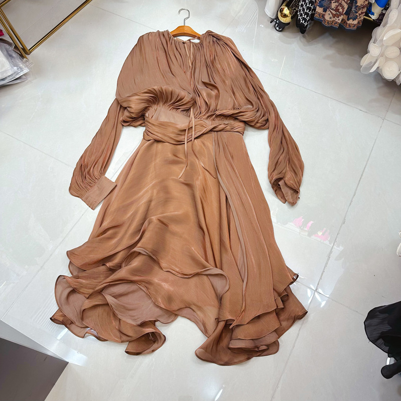 Thirteen lines high-end elegant goddess style flowing gauze pleated long sleeved irregular skirt dress A2 # 8339 Thirteen lines high-end elegant goddess style flowing gauze pleated long sleeved irregular skirt dress A2 # 8339