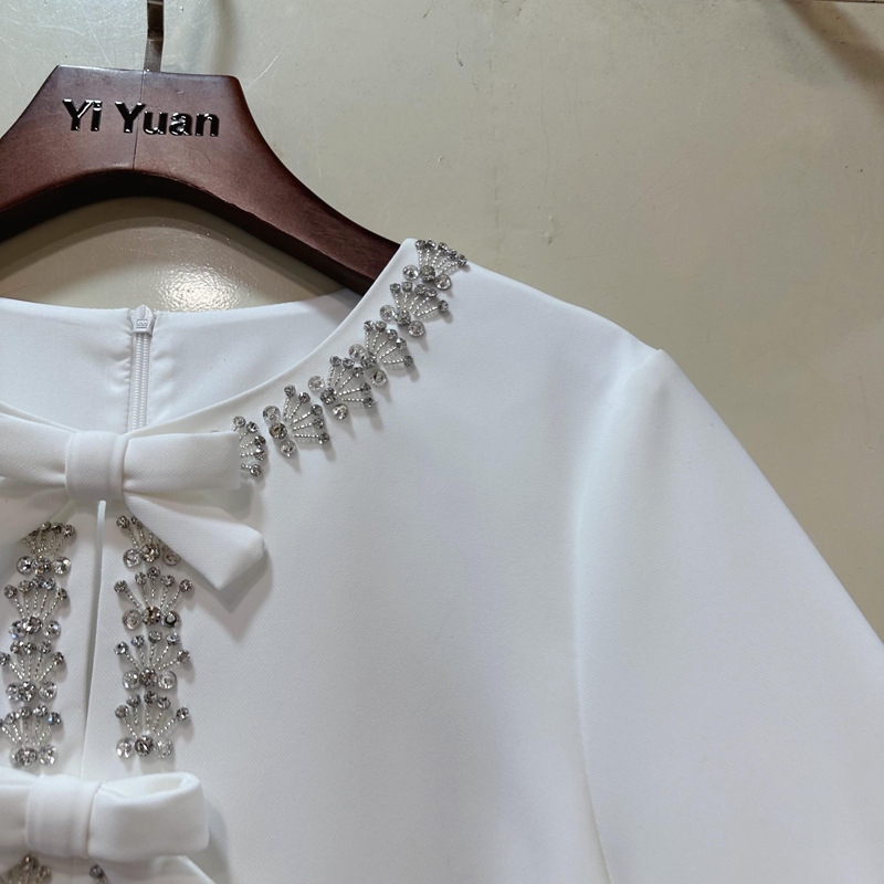 Thirteen lines high-end elegant heavy industry diamond bow short sleeved dress long skirt birthday party dress A1 # 8681 Thirteen lines high-end elegant heavy industry diamond bow short sleeved dress long skirt birthday party dress A1 # 8681