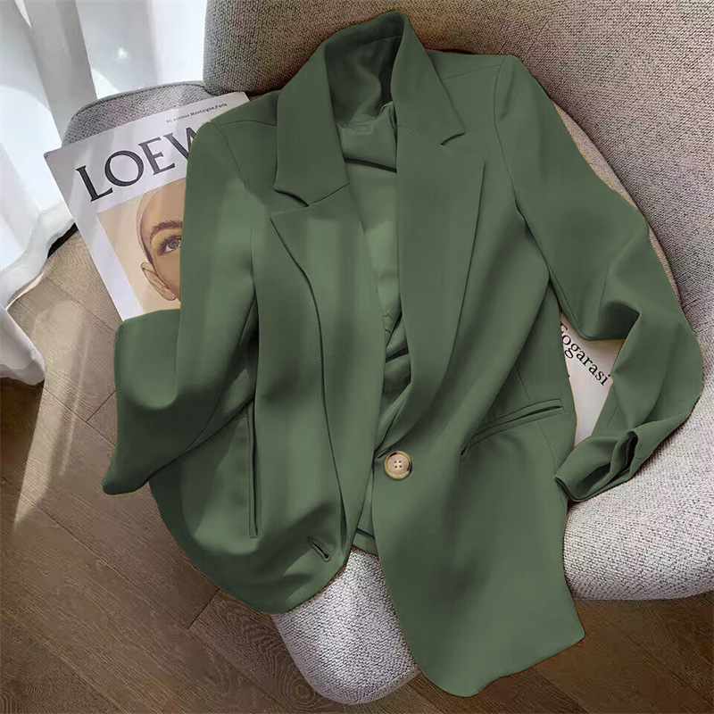 Spring 2025 new green suit jacket for women, niche design, versatile and casual Korean version, popular for young children Spring 2025 new green suit jacket for women, niche design, versatile and casual Korean version, popular for young children