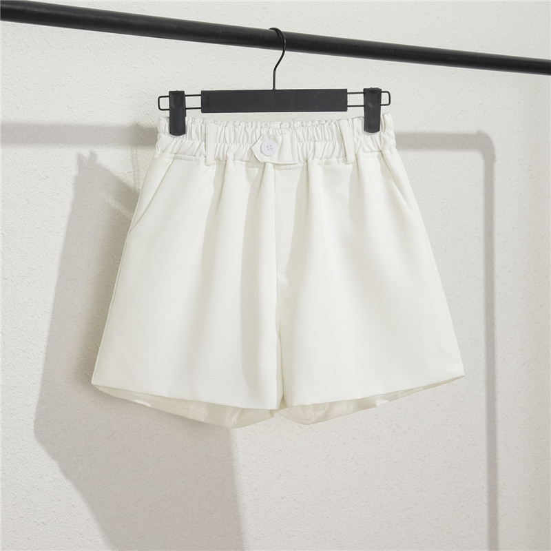 Spring/summer shorts for women, high waisted A-line oversized black, autumn thin, casual base, spring loose wide leg pants Spring/summer shorts for women, high waisted A-line oversized black, autumn thin, casual base, spring loose wide leg pants