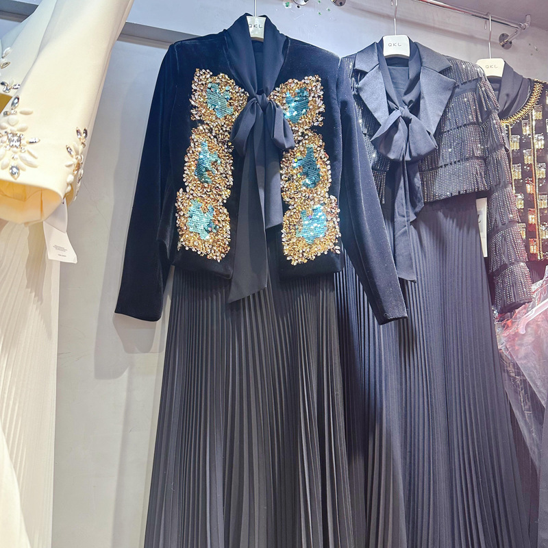 Thirteen elements of high-end temperament, heavy industry, hand sewn bead rhinestone flower shaped cardigan jacket, versatile dress A3 # 2399 Thirteen elements of high-end temperament, heavy industry, hand sewn bead rhinestone flower shaped cardigan jacket, versatile dress A3 # 2399