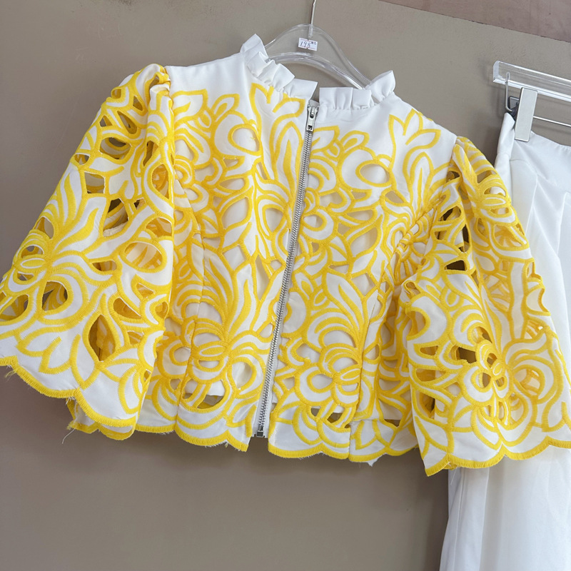 Thirteen line Australian yellow flower pattern short sleeved top+elegant slimming skirt set C1 # 1390 Thirteen line Australian yellow flower pattern short sleeved top+elegant slimming skirt set C1 # 1390