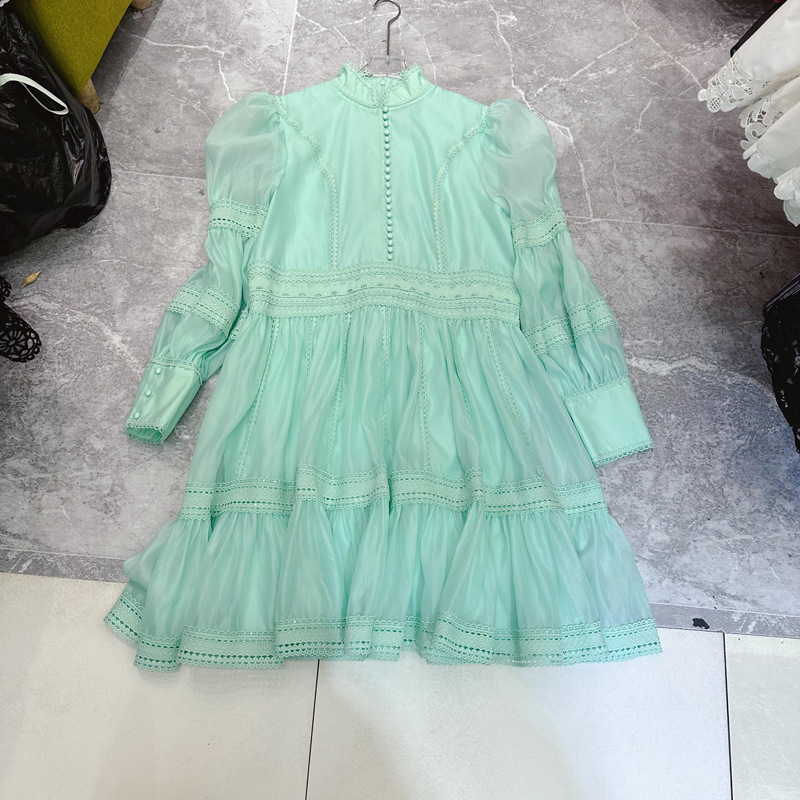 Thirteen line French elegant large swing skirt new standing collar lantern sleeves lace patchwork short skirt dress A2 # 8132 Thirteen line French elegant large swing skirt new standing collar lantern sleeves lace patchwork short skirt dress A2 # 8132