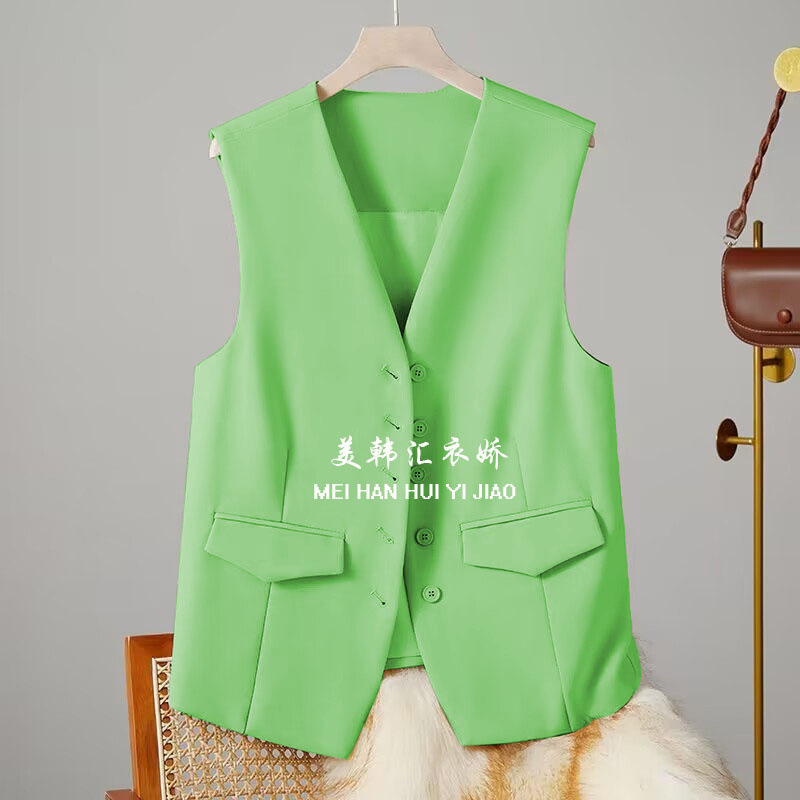 Pink suit vest for women, 2025 Spring and Autumn new Korean style western-style fashion trend, shoulder length short suit vest Pink suit vest for women, 2025 Spring and Autumn new Korean style western-style fashion trend, shoulder length short suit vest