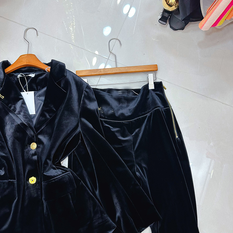 Thirteen line Australian niche velvet long sleeved lapel two button suit+high waist wide leg pants set A1 # 1052 Thirteen line Australian niche velvet long sleeved lapel two button suit+high waist wide leg pants set A1 # 1052