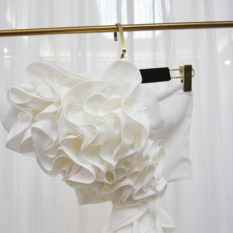 Thirteen lines new trendy European and American style niche design, three-dimensional cutting, large flower tassel strapless C2 # 1208 Thirteen lines new trendy European and American style niche design, three-dimensional cutting, large flower tassel strapless C2 # 1208