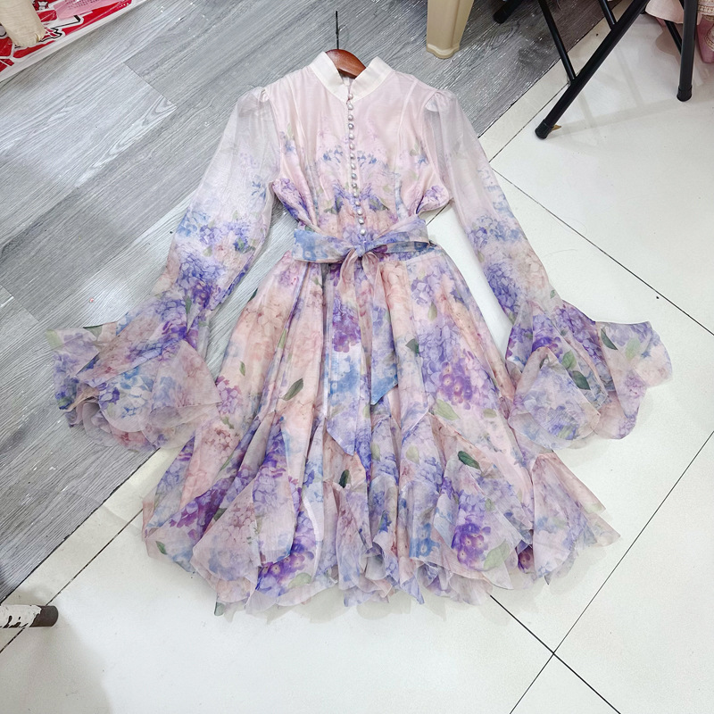 Thirteen line Australian French niche printed breasted long dress with flowing and super fairy style hem A2 # 8210 Thirteen line Australian French niche printed breasted long dress with flowing and super fairy style hem A2 # 8210