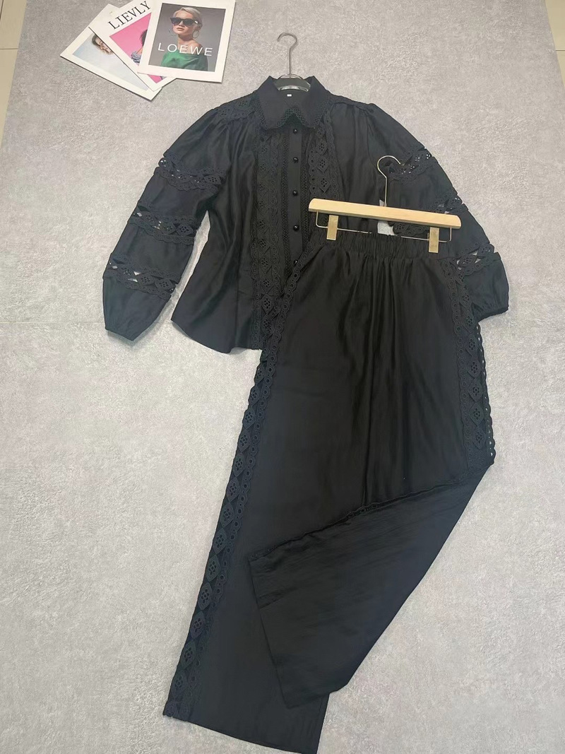 Thirteen line set dress Thirteen line set dress