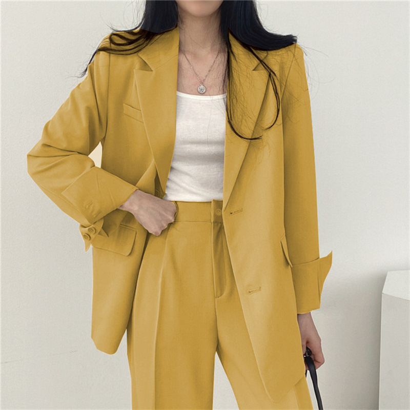 Small suit retro jacket slim fashion 2025 Spring and Autumn women's Korean version casual design sense top and trousers set Small suit retro jacket slim fashion 2025 Spring and Autumn women's Korean version casual design sense top and trousers set